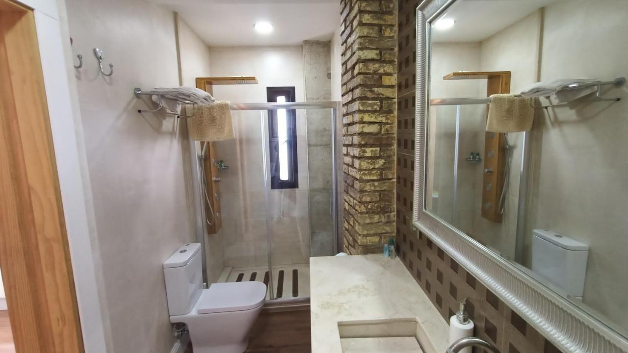 Loft'N Love With Parking And Views Ronda Luaran gambar